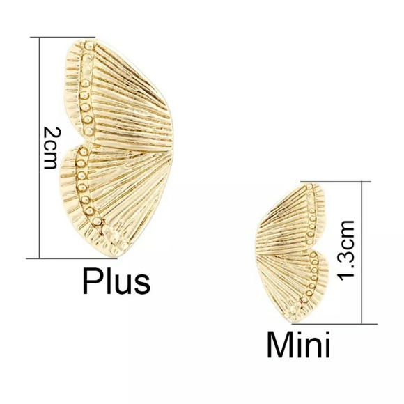 2/$10 💫HP💫 Golden Butterfly Stud Earrings - Picture 2 of 2